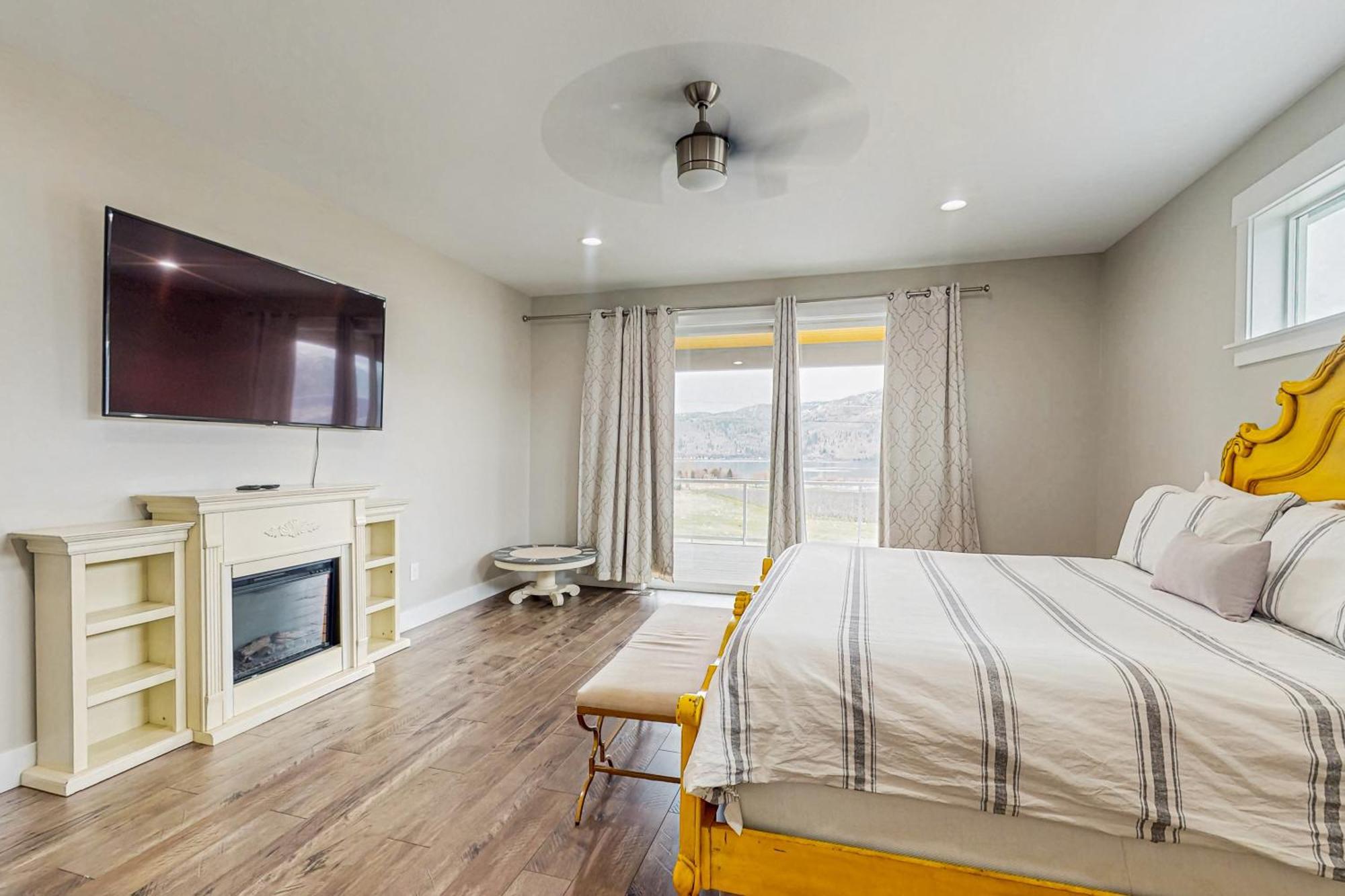 Tiffany Lake House Manson Экстерьер фото